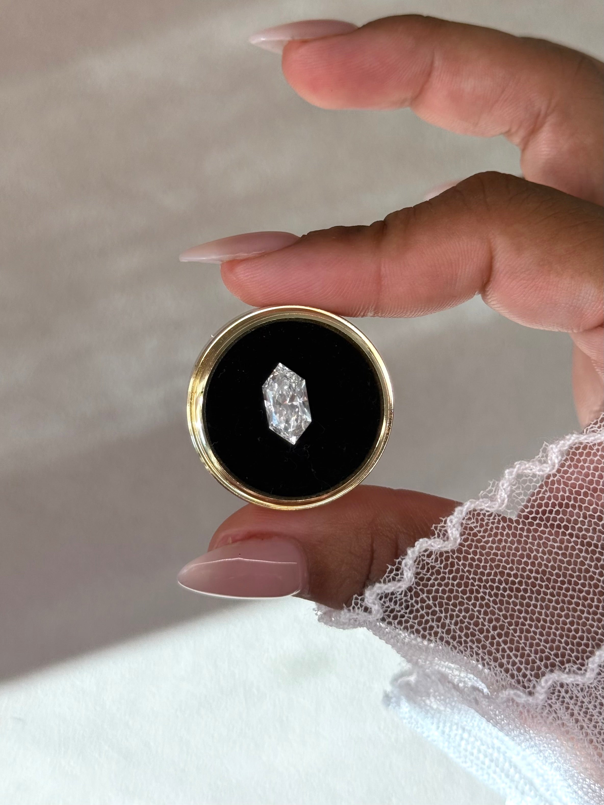 Loose Lab Diamond: 2.03CT Dutch Marquise Diamond with IGI Report