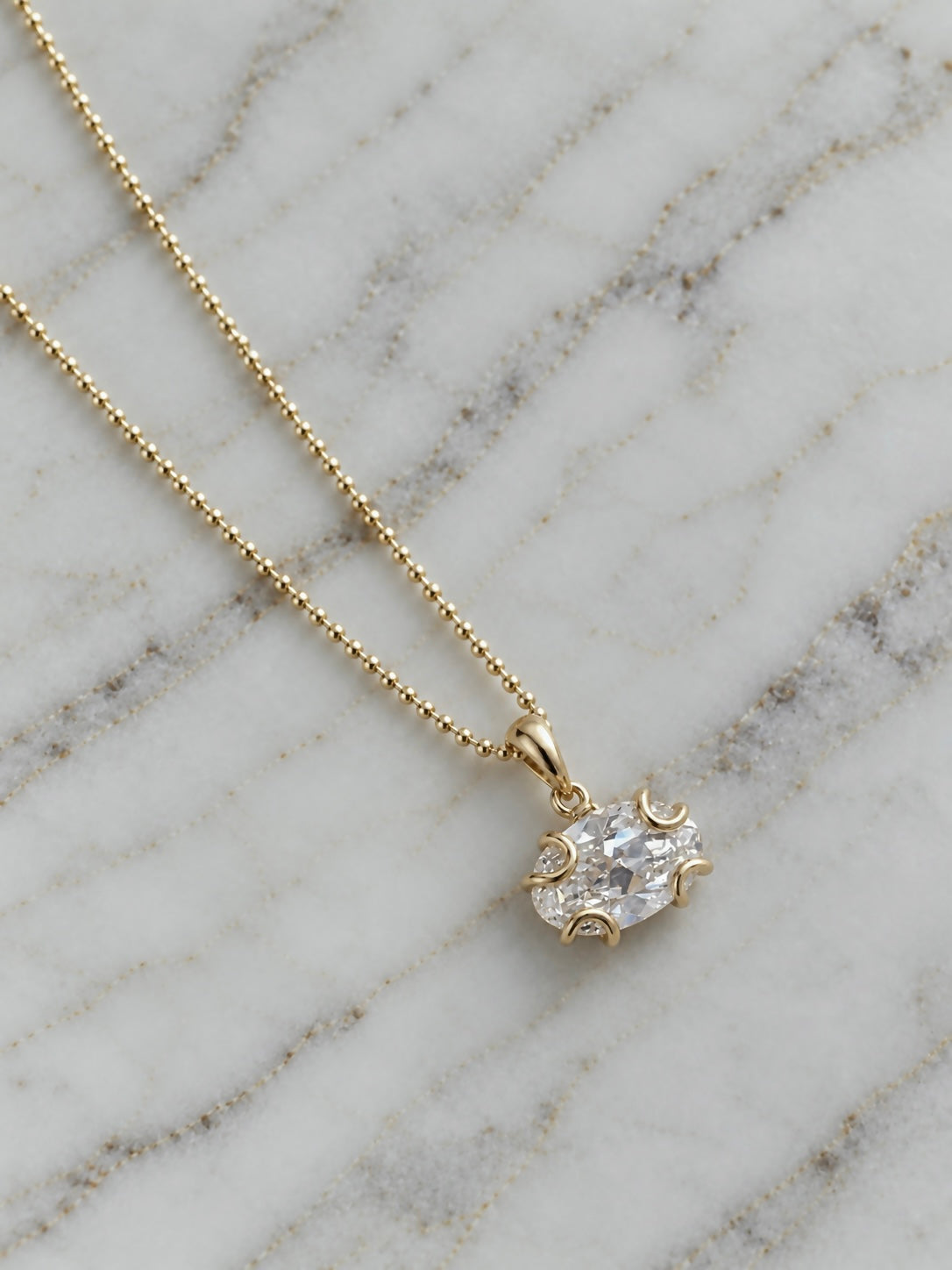 The Femme Pendant