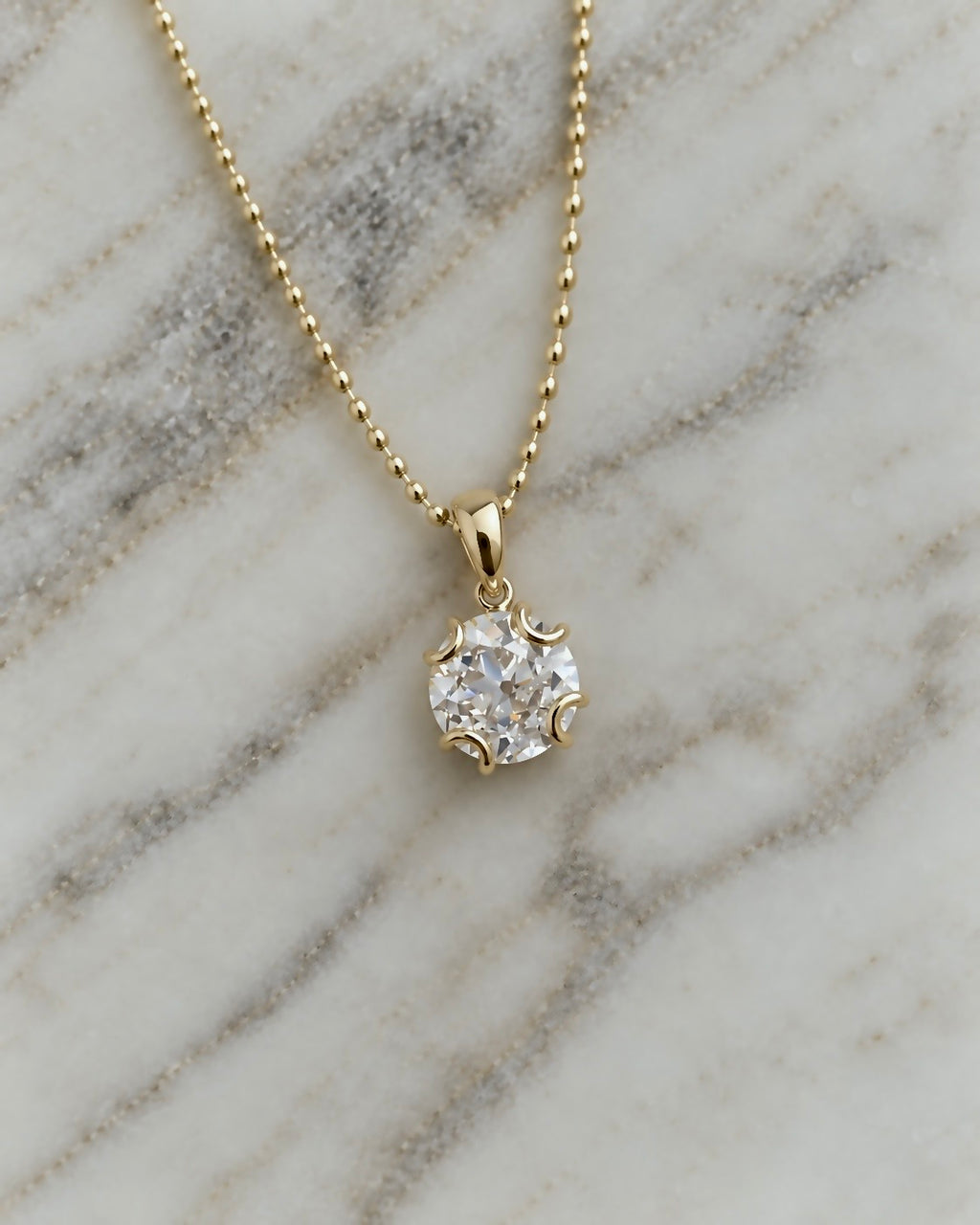 The Femme Pendant